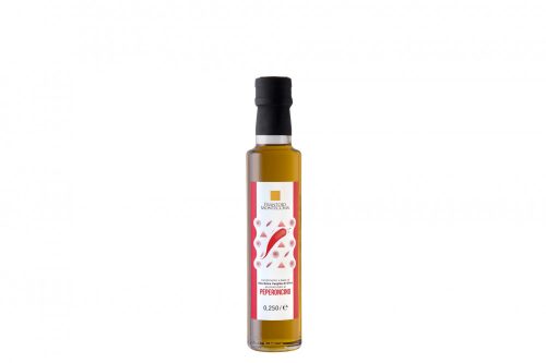 Montecchia Peperoncino, extra virgin olive oil flavoured with chilli pepper, 250ml