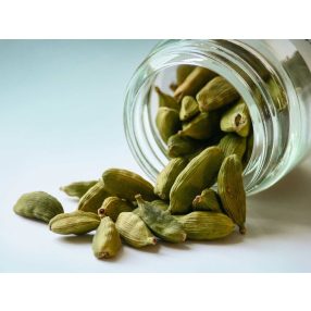Francesca's Spices - Green cardamom seeds, 30g